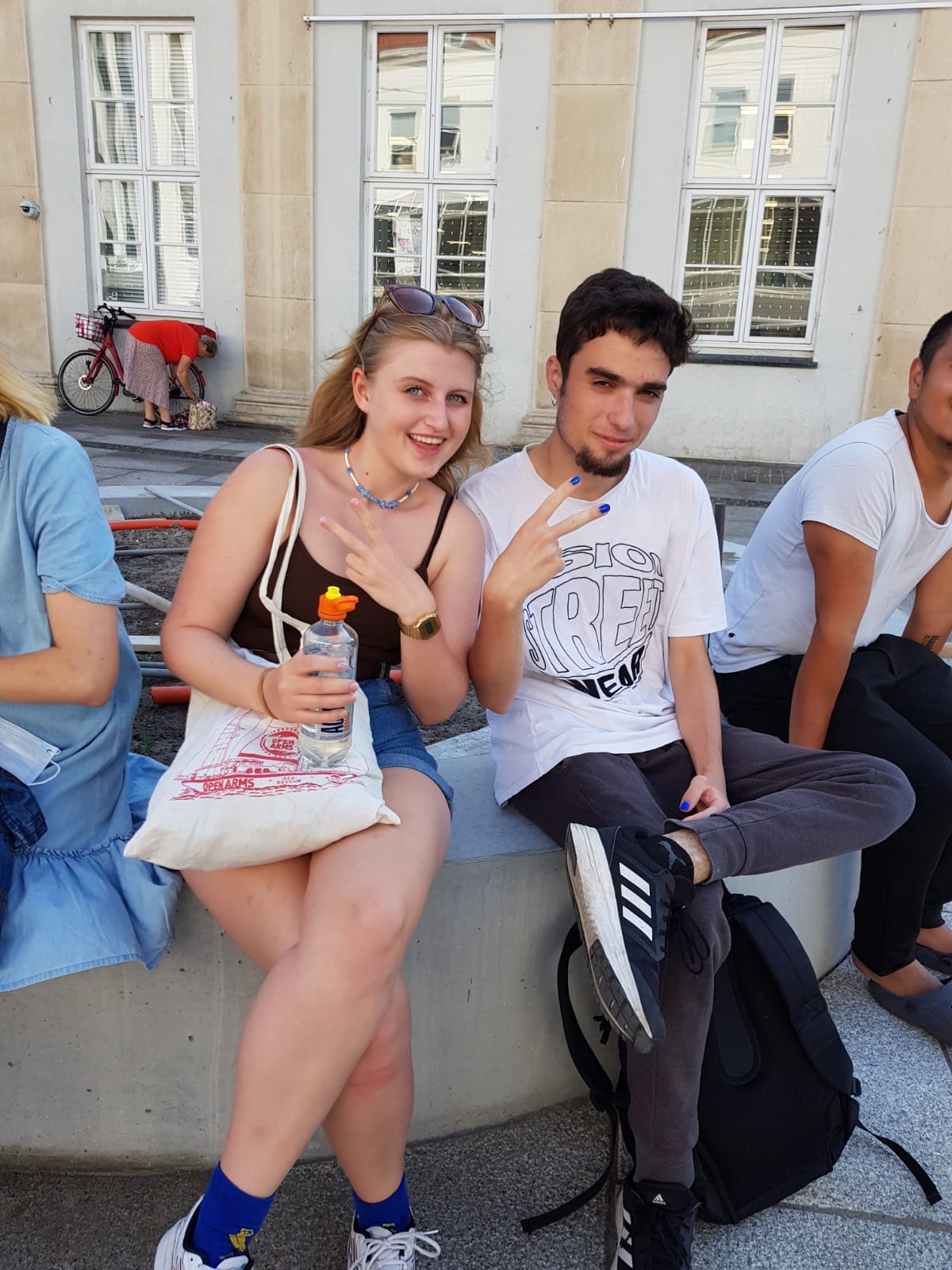 3d3c0b4b a1da 44e6 9f03 be557be58b67 0
